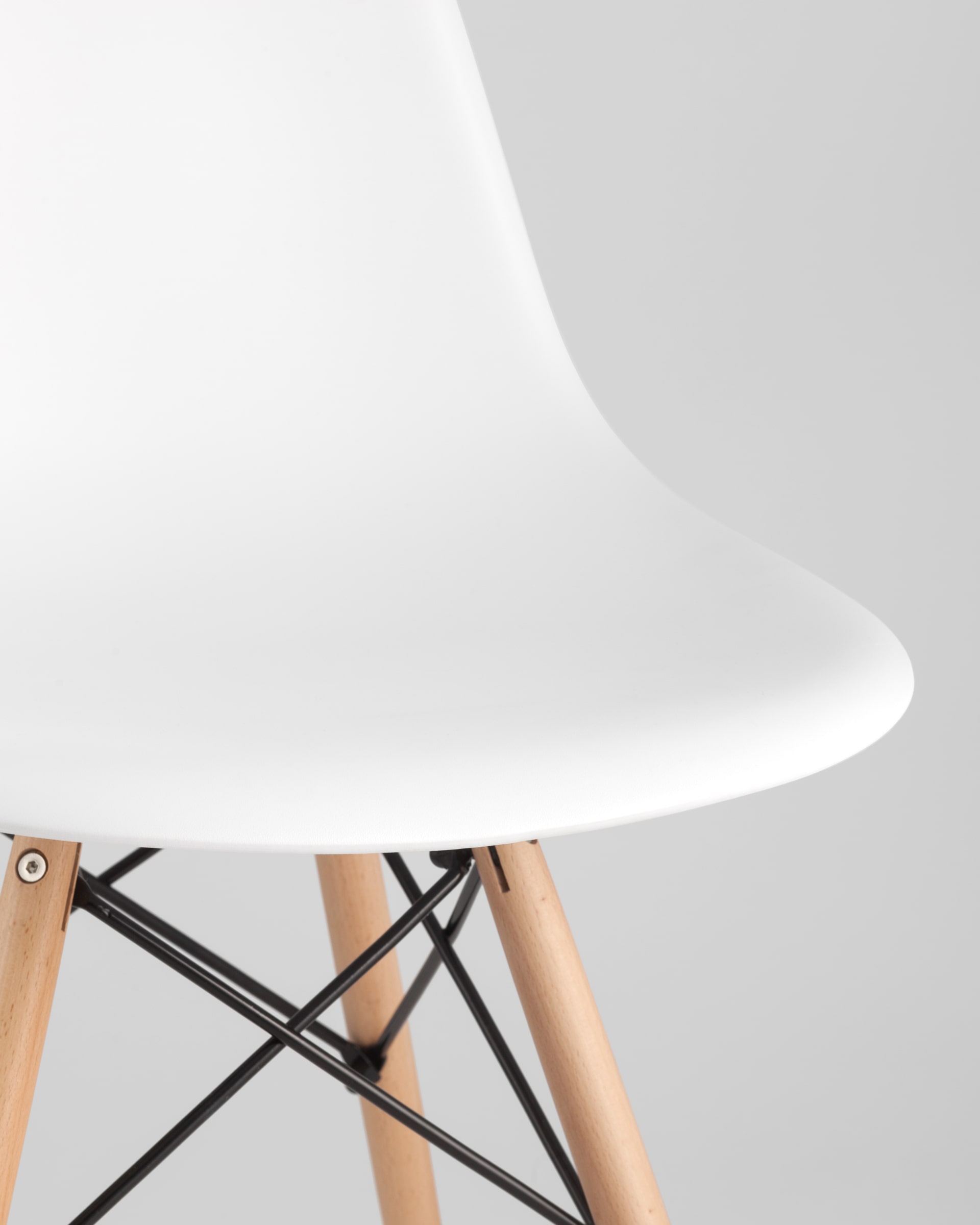 Stul_Eames_DSW_belyj__8__Gray_c5z1-gl