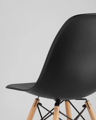 Stul_Eames_DSW_chernyj__6__Gray_6rjz-m7