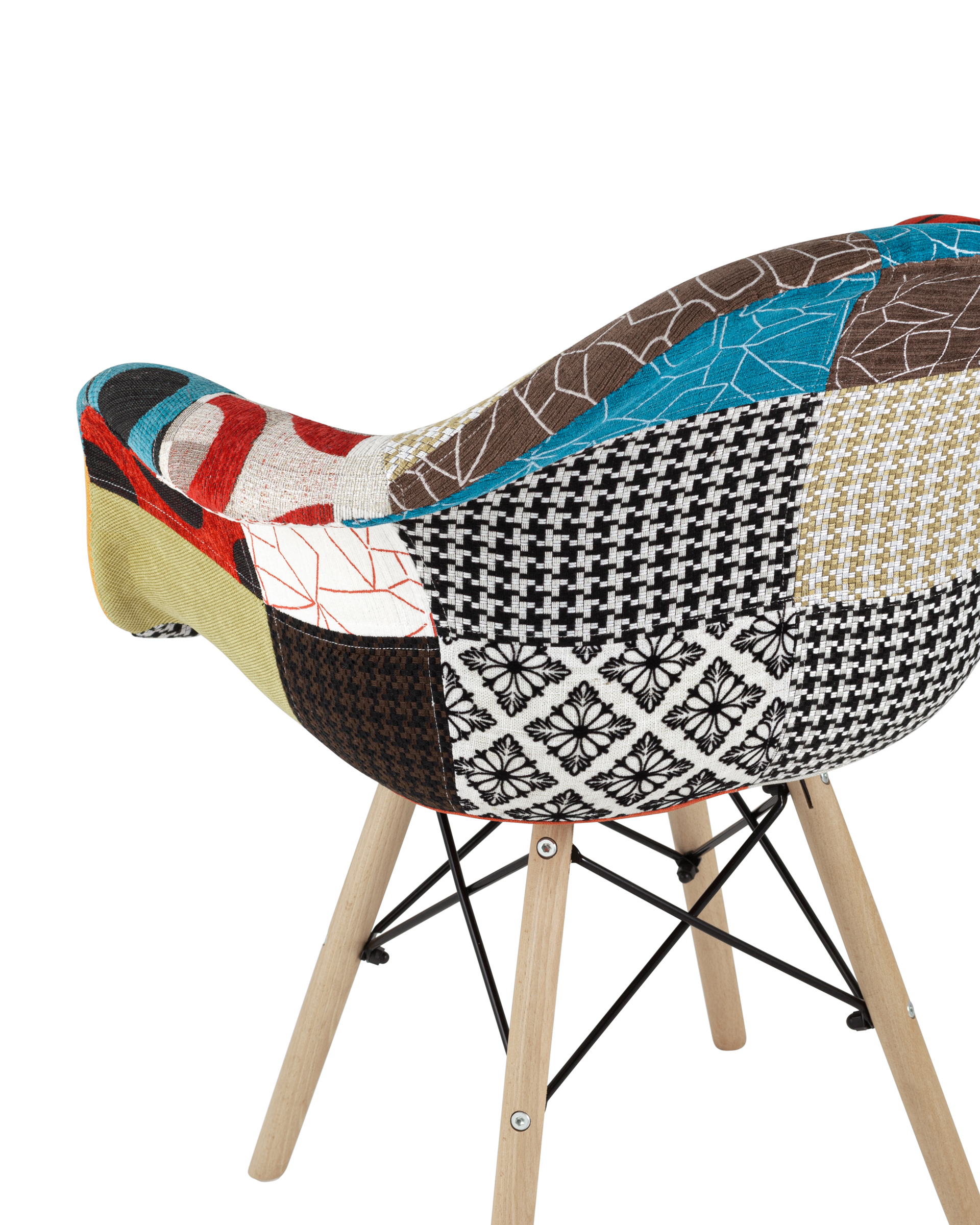 kreslo-eames-dsw-pehchvork__6_