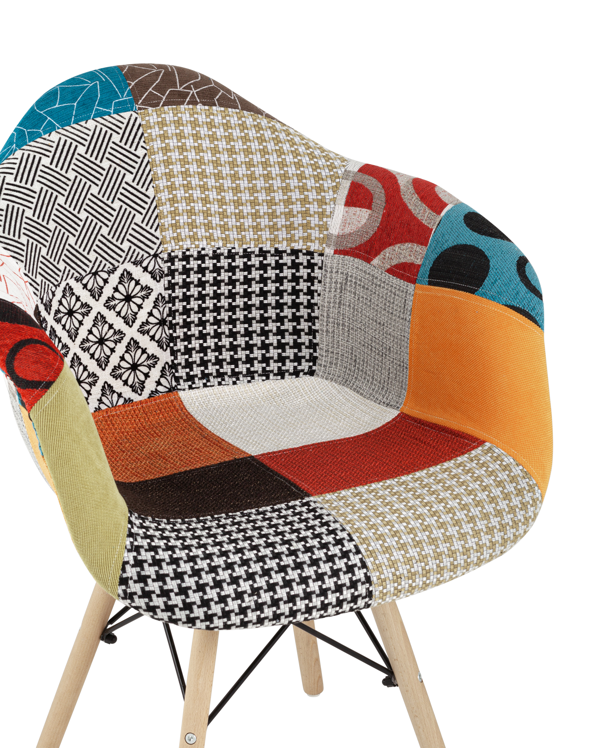 kreslo-eames-dsw-pehchvork__7_